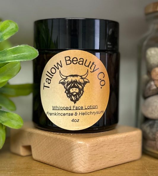   Natural anti-aging face lotion with frankincense